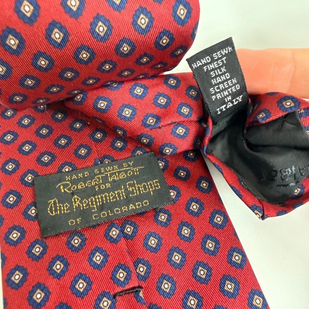 VTG Robert Talbott Silk Tie Mens Red Geometric Medallion Hand Sewn Italy Luxury